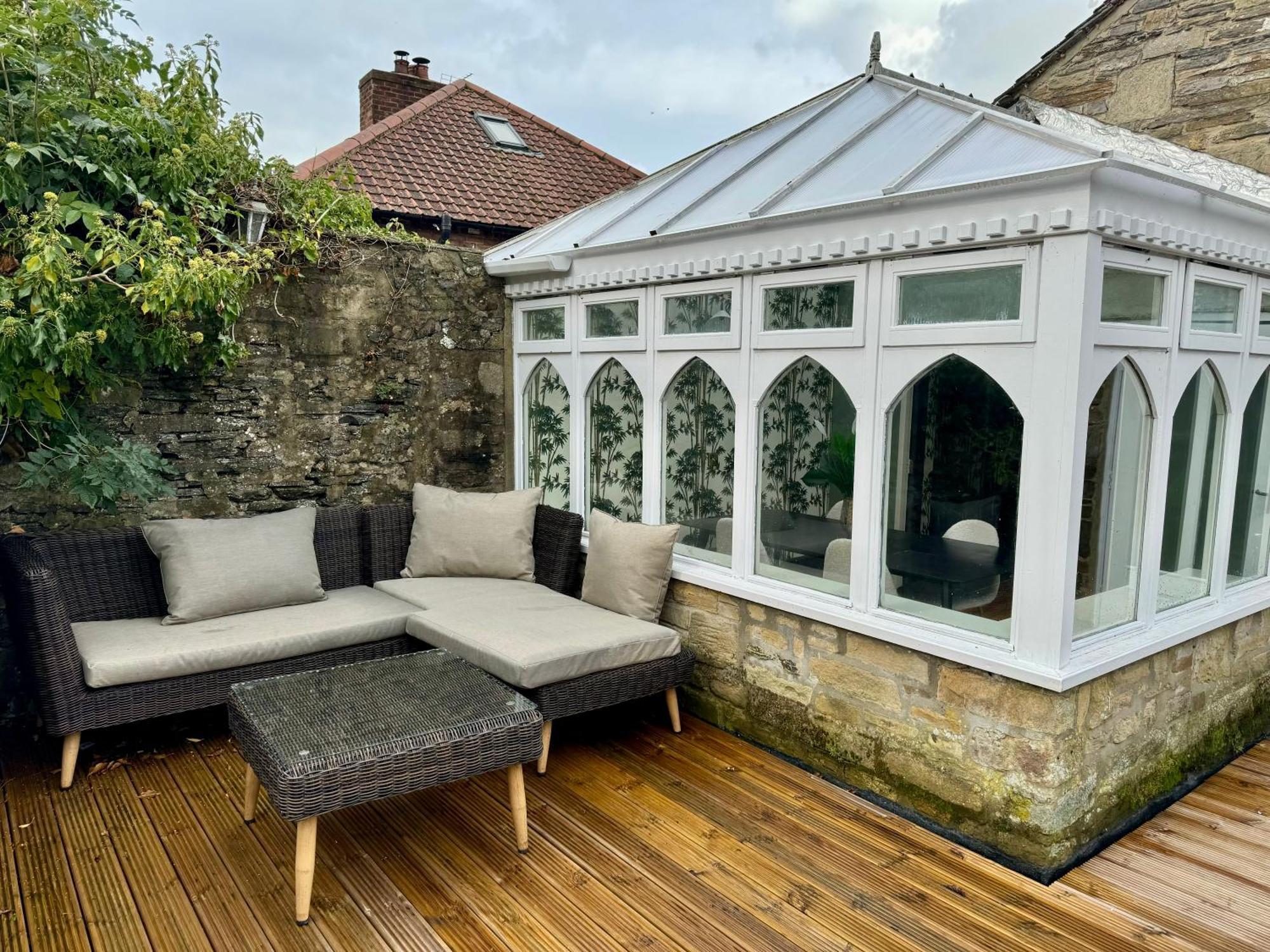 The Coach House On Love Lane - 3 Stunning Apartments In The Yorkshire Dales Leyburn Exterior photo